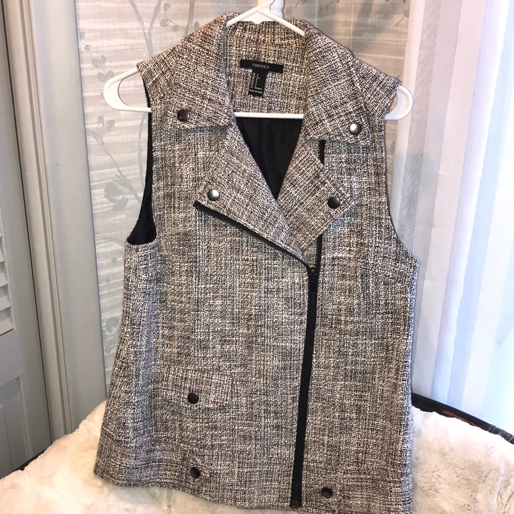 NWOT Woven Vest